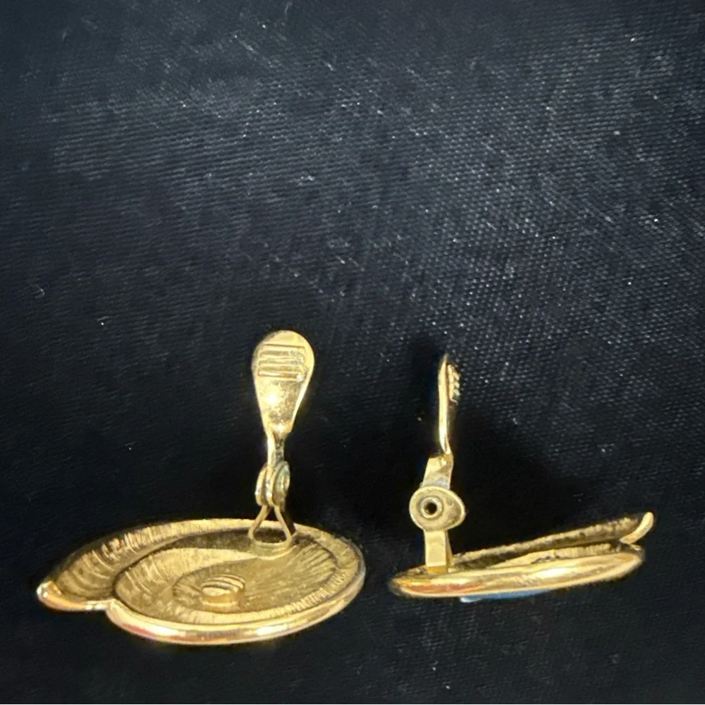 Vintage Monet Earrings Teal‎ Blue Enamel Gold Tone Swirl